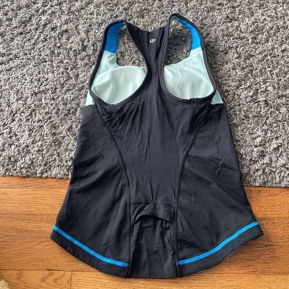 Lululemon Cardio Kick Blue Aqua Black Racerback Tank Top Size 4 - Picture 8 of 16